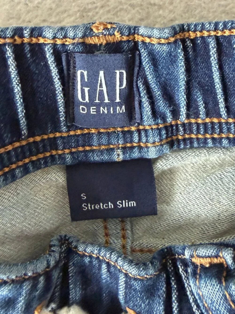 GAP Barrel Leg Pull-On 5 pocket Adjustable Waist Stretch Slim Denim Jeans